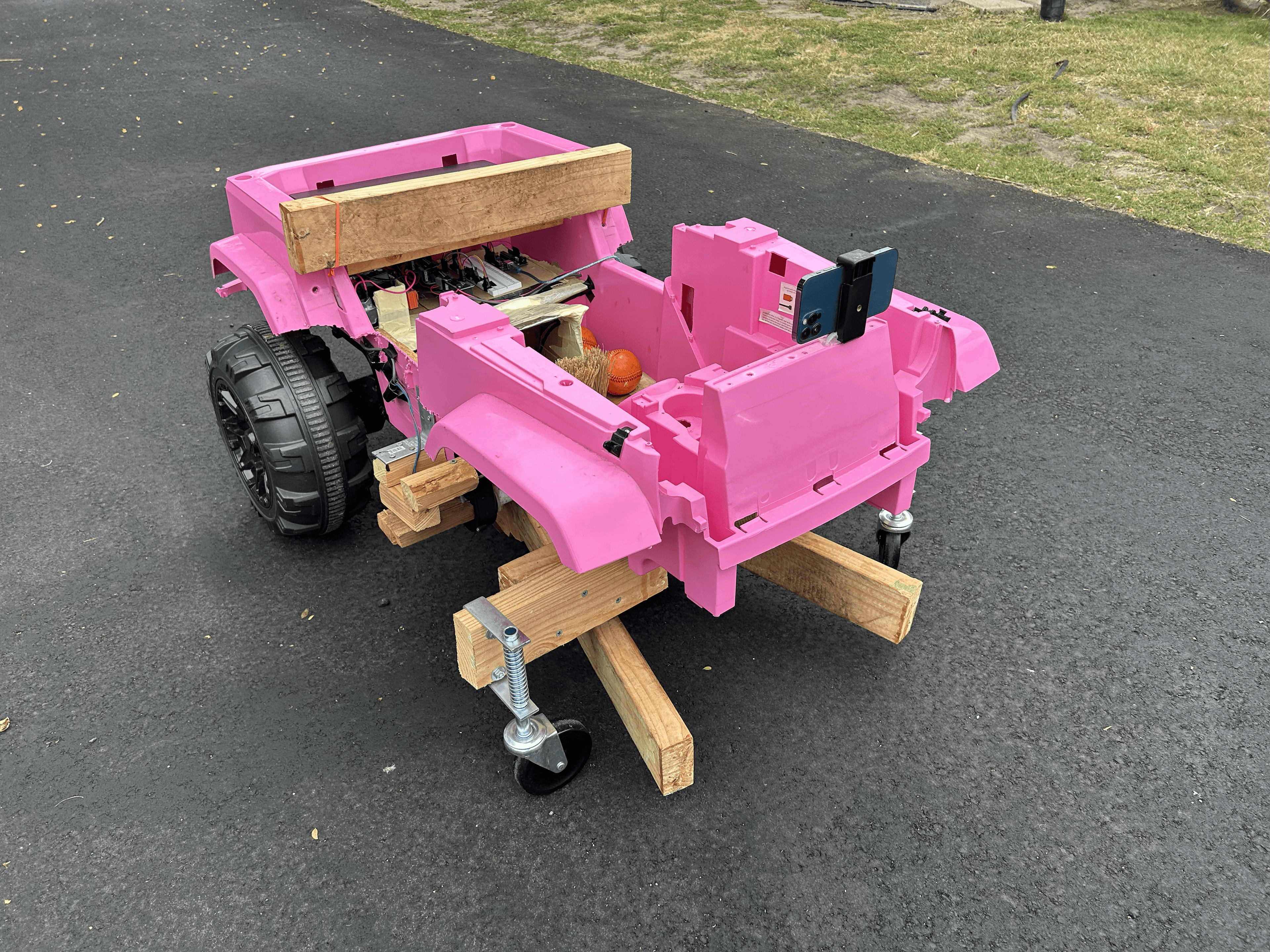 Junior Capstone Autonomous Baseball Retriever